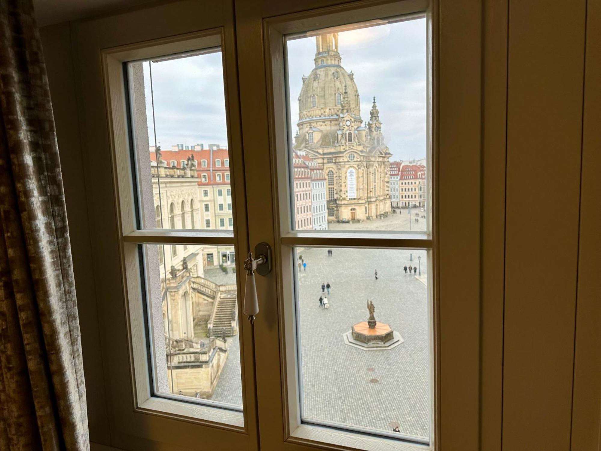 Exklusives Apartment Mit Einmaligem Blick Zur Frauenkirche - Parkplatz Kostenfrei Дрезден Экстерьер фото
